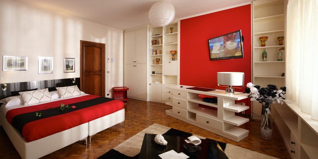 La Dimora Del Bassotto San Giuliano Terme Habitación foto